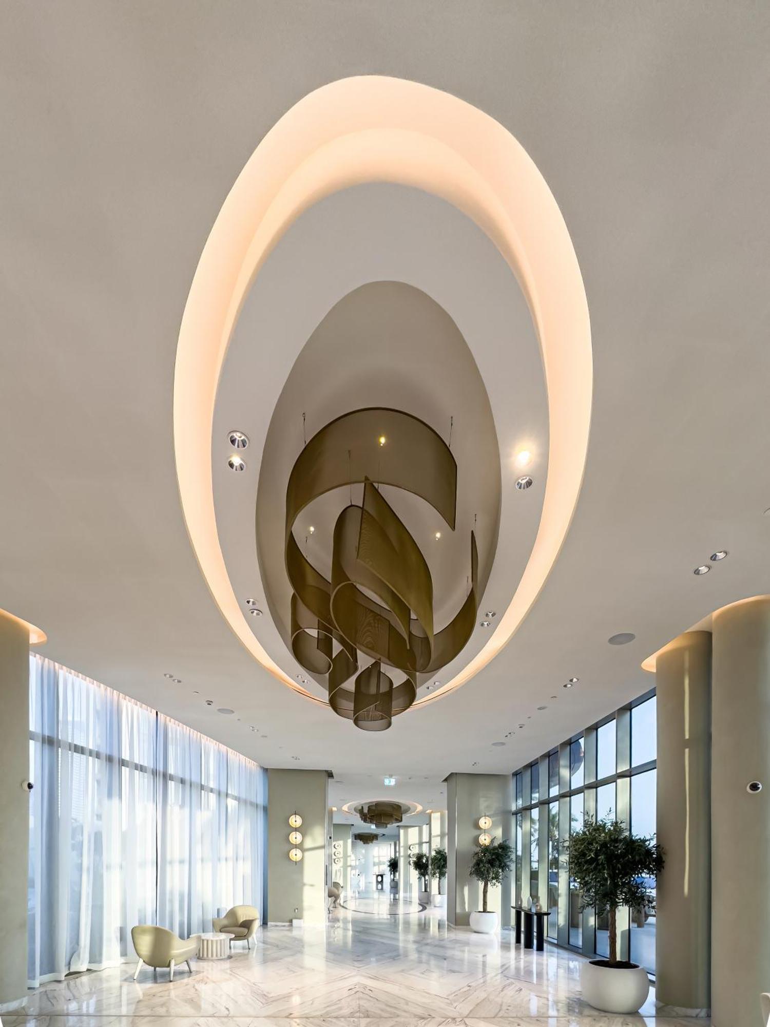 Luxurious 1bhk With Marina Waterfront & Eye Views In Jbr, Marina Apartment *